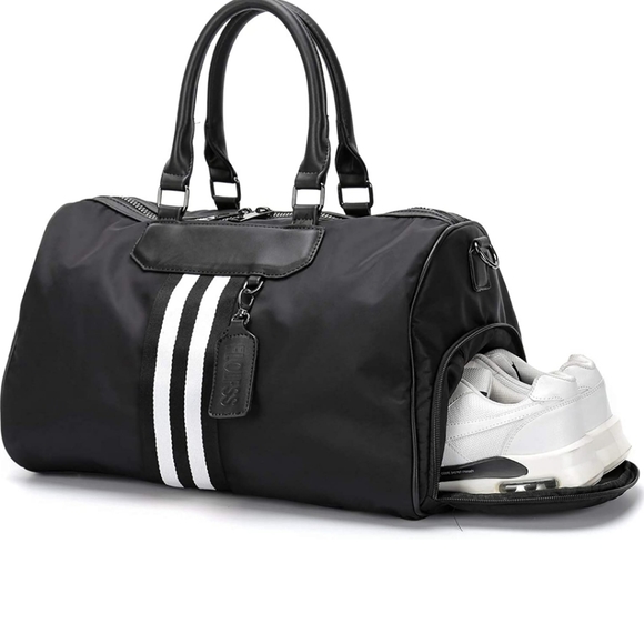 Copy-Gym bag/Travel bag/Overnight bag - Picture 2 of 6